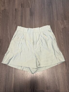 Zara Women’s High-Waist Mint Shorts